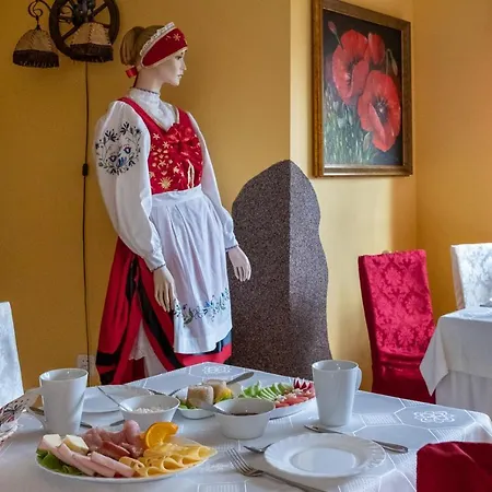 ホームステイ Kaszubski Dworek